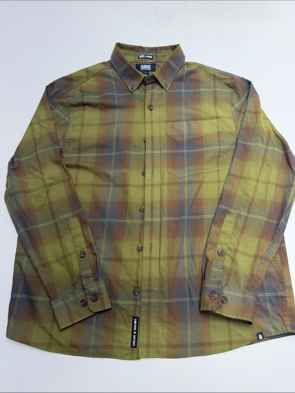 ALASKAN HARDGEAR Men’s Large Green Plaid UNTUCKED Shirt